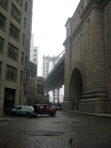 DUMbo bridge web